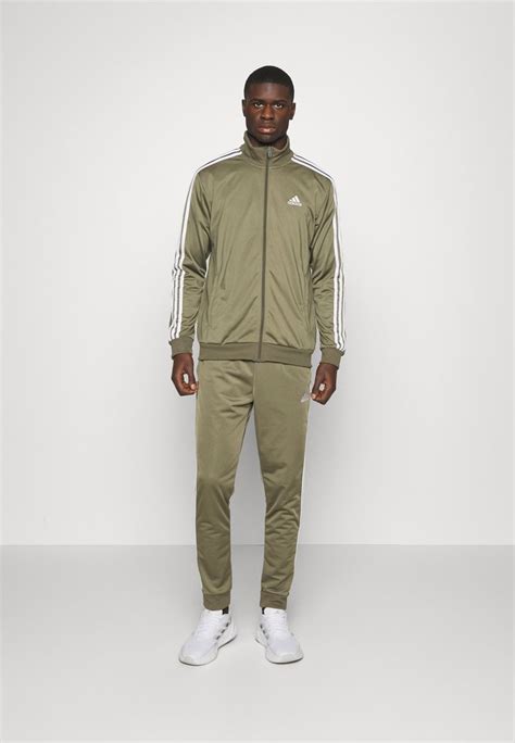 adidas trainingsanzug herren oliv|Olive Trainingsanzüge von adidas .